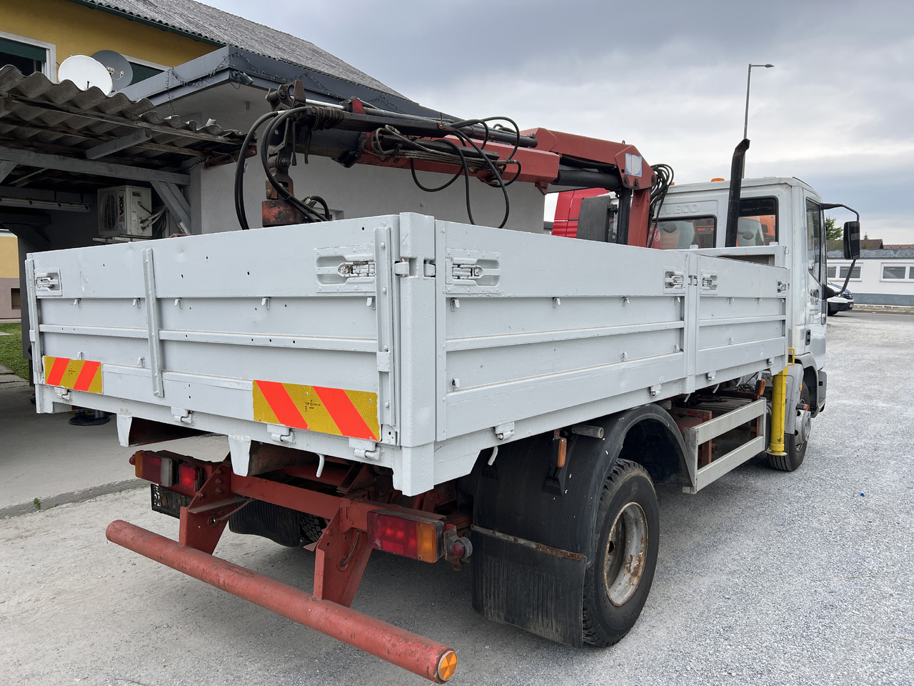 IVECO EUROCARGO 75E15 Kipper mit Kran - Kippiauto kuorma-auto, Nosturiauto: kuva IVECO EUROCARGO 75E15 Kipper mit Kran - Kippiauto kuorma-auto, Nosturiauto IVECO EUROCARGO 75E15 Kipper mit Kran - Kippiauto kuorma-auto, Nosturiauto: kuva IVECO EUROCARGO 75E15 Kipper mit Kran - Kippiauto kuorma-auto, Nosturiauto
