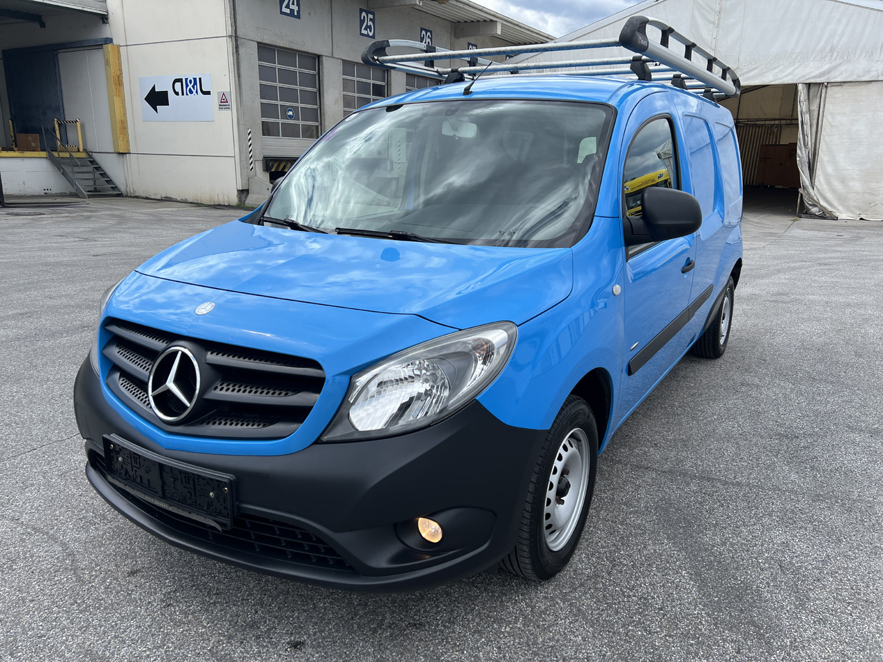 MERCEDES-BENZ Mercedes-Benz Citan 110 CDI | Schiebtür | Flügeltüre/Heck - Pieni pakettiauto: kuva MERCEDES-BENZ Mercedes-Benz Citan 110 CDI | Schiebtür | Flügeltüre/Heck - Pieni pakettiauto MERCEDES-BENZ Mercedes-Benz Citan 110 CDI | Schiebtür | Flügeltüre/Heck - Pieni pakettiauto: kuva MERCEDES-BENZ Mercedes-Benz Citan 110 CDI | Schiebtür | Flügeltüre/Heck - Pieni pakettiauto