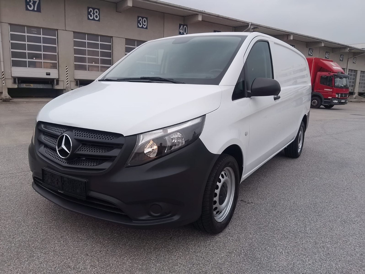 Mercedes-Benz VITO 116 CDI - Pakettiauto: kuva Mercedes-Benz VITO 116 CDI - Pakettiauto Mercedes-Benz VITO 116 CDI - Pakettiauto: kuva Mercedes-Benz VITO 116 CDI - Pakettiauto