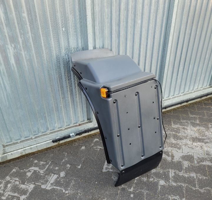 BLOTNIK MAN TGM LH NOWY ORYGINAL 81.61210.0541/0547 - Lokasuoja - Kuorma-auto: kuva BLOTNIK MAN TGM LH NOWY ORYGINAL 81.61210.0541/0547 - Lokasuoja - Kuorma-auto BLOTNIK MAN TGM LH NOWY ORYGINAL 81.61210.0541/0547 - Lokasuoja - Kuorma-auto: kuva BLOTNIK MAN TGM LH NOWY ORYGINAL 81.61210.0541/0547 - Lokasuoja - Kuorma-auto