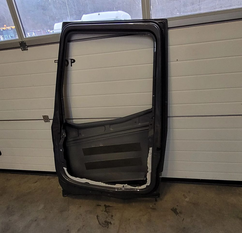 DRZWI RENAULT RANGE T GAMA ORYGINAŁ CHWALIM116 - Ovi ja osat - Kuorma-auto: kuva DRZWI RENAULT RANGE T GAMA ORYGINAŁ CHWALIM116 - Ovi ja osat - Kuorma-auto DRZWI RENAULT RANGE T GAMA ORYGINAŁ CHWALIM116 - Ovi ja osat - Kuorma-auto: kuva DRZWI RENAULT RANGE T GAMA ORYGINAŁ CHWALIM116 - Ovi ja osat - Kuorma-auto
