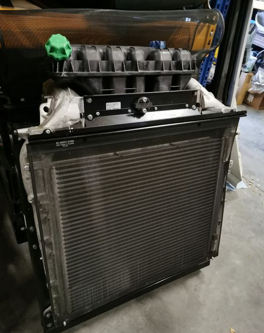 INTERCOOLER MAN TGX TGS NOWY MODEL - Interkuleri: kuva INTERCOOLER MAN TGX TGS NOWY MODEL - Interkuleri INTERCOOLER MAN TGX TGS NOWY MODEL - Interkuleri: kuva INTERCOOLER MAN TGX TGS NOWY MODEL - Interkuleri