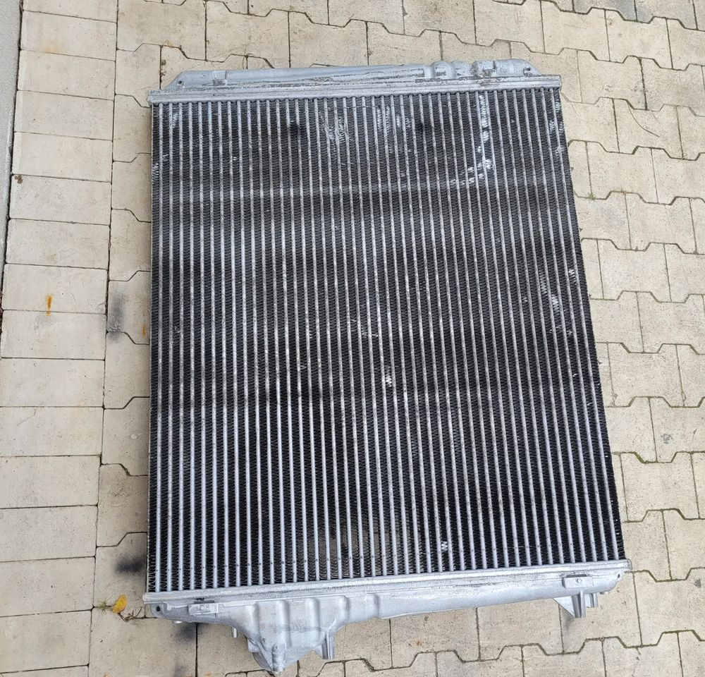 INTERCOOLER VOLVO FH4 RENAULT RANGE T 21631996 ORYGINAŁ CHWALIM116 - Interkuleri - Kuorma-auto: kuva INTERCOOLER VOLVO FH4 RENAULT RANGE T 21631996 ORYGINAŁ CHWALIM116 - Interkuleri - Kuorma-auto INTERCOOLER VOLVO FH4 RENAULT RANGE T 21631996 ORYGINAŁ CHWALIM116 - Interkuleri - Kuorma-auto: kuva INTERCOOLER VOLVO FH4 RENAULT RANGE T 21631996 ORYGINAŁ CHWALIM116 - Interkuleri - Kuorma-auto
