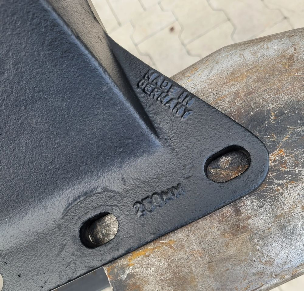 ŁAPA JOST 250MM 1 SZT. - Vetopöytä - Kuorma-auto: kuva ŁAPA JOST 250MM 1 SZT. - Vetopöytä - Kuorma-auto ŁAPA JOST 250MM 1 SZT. - Vetopöytä - Kuorma-auto: kuva ŁAPA JOST 250MM 1 SZT. - Vetopöytä - Kuorma-auto