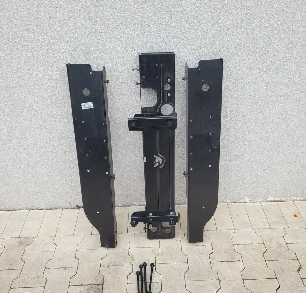 Rama MOCOWANIE CHŁODNIC MAN TGS E6. 82CM - Jäähdytysjärjestelmä - Kuorma-auto: kuva Rama MOCOWANIE CHŁODNIC MAN TGS E6. 82CM - Jäähdytysjärjestelmä - Kuorma-auto Rama MOCOWANIE CHŁODNIC MAN TGS E6. 82CM - Jäähdytysjärjestelmä - Kuorma-auto: kuva Rama MOCOWANIE CHŁODNIC MAN TGS E6. 82CM - Jäähdytysjärjestelmä - Kuorma-auto