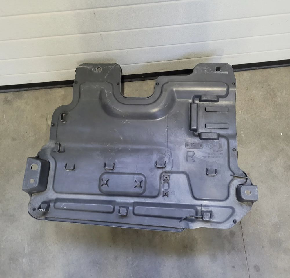 SCHOWEK BOCZNY RENAULT GAMA T 82226073 CHWALIM116 - Päällirakenne ja ulkopinta - Kuorma-auto: kuva SCHOWEK BOCZNY RENAULT GAMA T 82226073 CHWALIM116 - Päällirakenne ja ulkopinta - Kuorma-auto SCHOWEK BOCZNY RENAULT GAMA T 82226073 CHWALIM116 - Päällirakenne ja ulkopinta - Kuorma-auto: kuva SCHOWEK BOCZNY RENAULT GAMA T 82226073 CHWALIM116 - Päällirakenne ja ulkopinta - Kuorma-auto