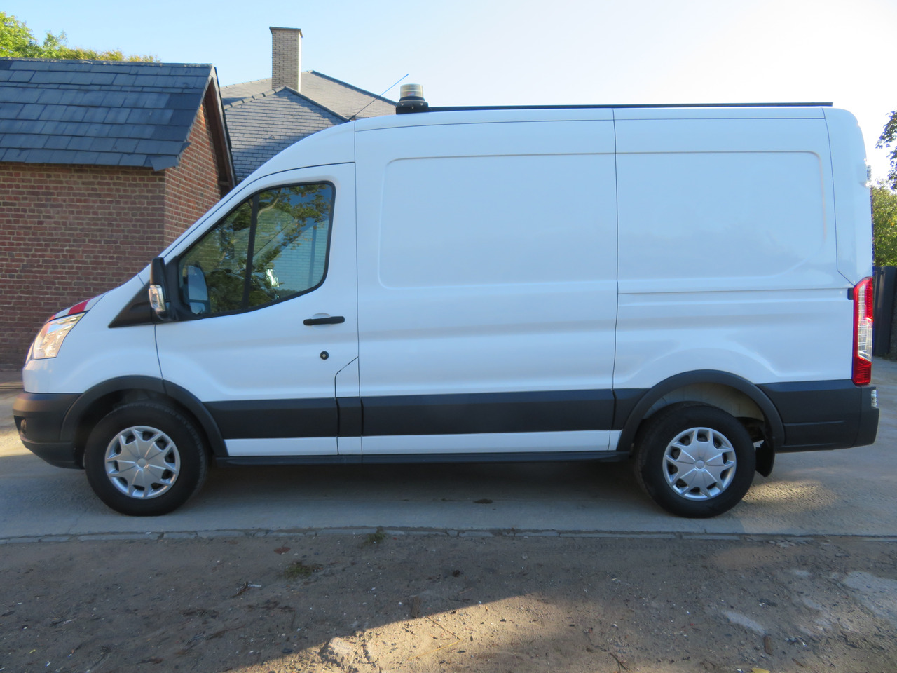 Ford Transit 2.0TDCi - Pakettiauto: kuva Ford Transit 2.0TDCi - Pakettiauto Ford Transit 2.0TDCi - Pakettiauto: kuva Ford Transit 2.0TDCi - Pakettiauto