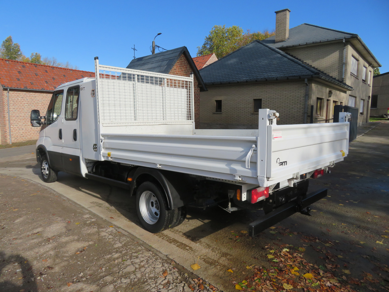 Iveco Daily 35C16 3.0 - Kippilava-auto, Jatko-ohjaamo kevyt kuorma-auto: kuva Iveco Daily 35C16 3.0 - Kippilava-auto, Jatko-ohjaamo kevyt kuorma-auto Iveco Daily 35C16 3.0 - Kippilava-auto, Jatko-ohjaamo kevyt kuorma-auto: kuva Iveco Daily 35C16 3.0 - Kippilava-auto, Jatko-ohjaamo kevyt kuorma-auto