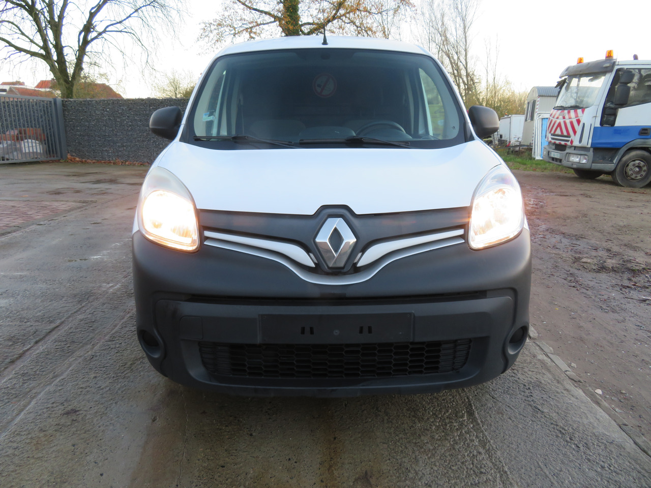 Renault Kangoo EXPRESS ENERGY 1.5dCi - Pieni pakettiauto: kuva Renault Kangoo EXPRESS ENERGY 1.5dCi - Pieni pakettiauto Renault Kangoo EXPRESS ENERGY 1.5dCi - Pieni pakettiauto: kuva Renault Kangoo EXPRESS ENERGY 1.5dCi - Pieni pakettiauto