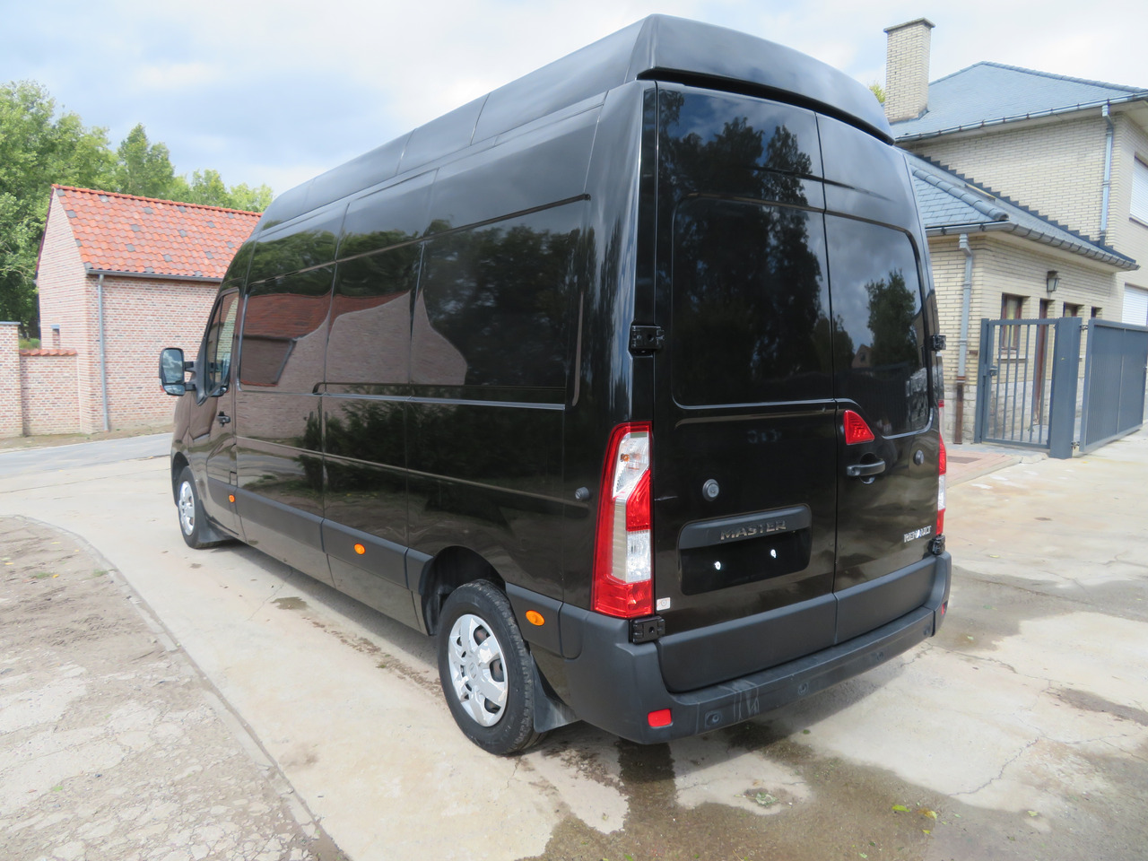 Renault Master 2.3dCi Grand Confort - L3H3 - Pakettiauto: kuva Renault Master 2.3dCi Grand Confort - L3H3 - Pakettiauto Renault Master 2.3dCi Grand Confort - L3H3 - Pakettiauto: kuva Renault Master 2.3dCi Grand Confort - L3H3 - Pakettiauto