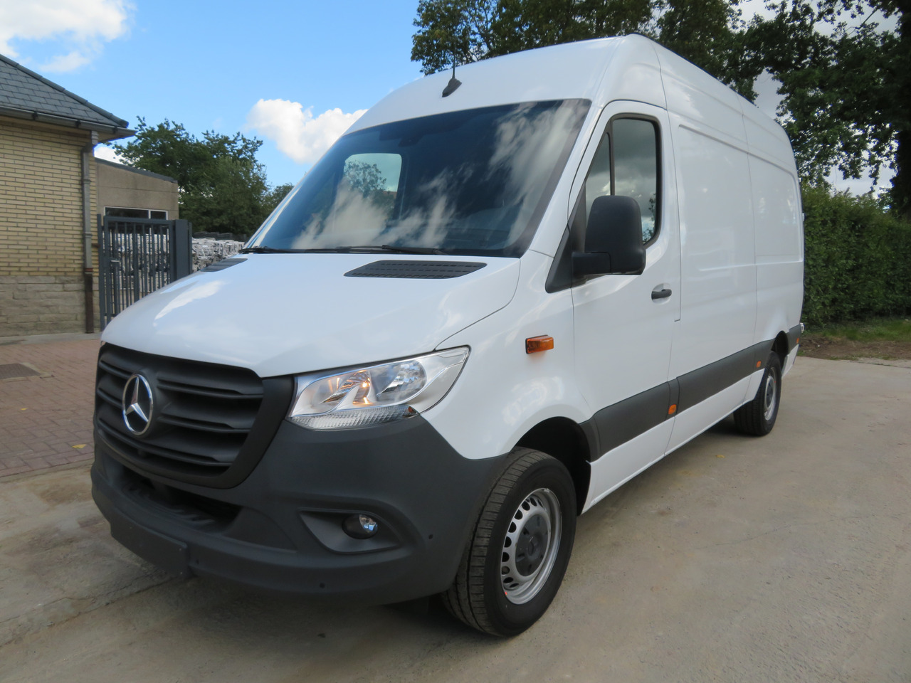 Mercedes-Benz Sprinter 317cdi - A2H2 - Tavara-auto: kuva Mercedes-Benz Sprinter 317cdi - A2H2 - Tavara-auto Mercedes-Benz Sprinter 317cdi - A2H2 - Tavara-auto: kuva Mercedes-Benz Sprinter 317cdi - A2H2 - Tavara-auto