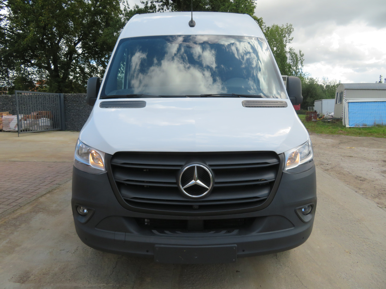 Mercedes-Benz Sprinter 317cdi - A2H2 - Tavara-auto: kuva Mercedes-Benz Sprinter 317cdi - A2H2 - Tavara-auto Mercedes-Benz Sprinter 317cdi - A2H2 - Tavara-auto: kuva Mercedes-Benz Sprinter 317cdi - A2H2 - Tavara-auto