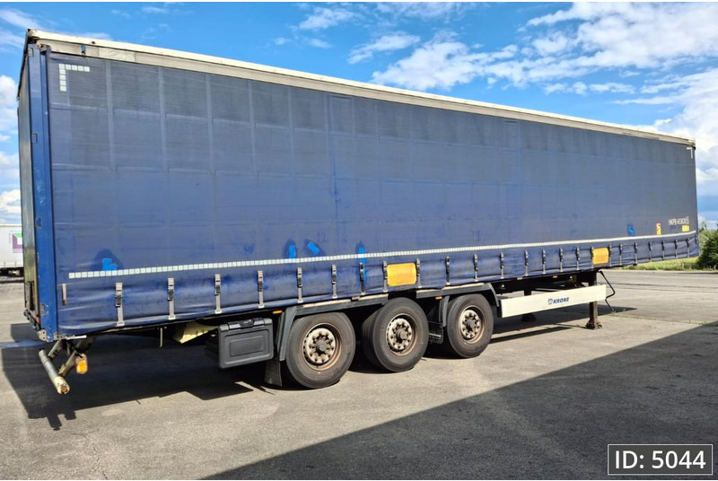Krone SD / BPW Disk / Huckepack - Pressukapellipuoliperävaunu: kuva Krone SD / BPW Disk / Huckepack - Pressukapellipuoliperävaunu Krone SD / BPW Disk / Huckepack - Pressukapellipuoliperävaunu: kuva Krone SD / BPW Disk / Huckepack - Pressukapellipuoliperävaunu