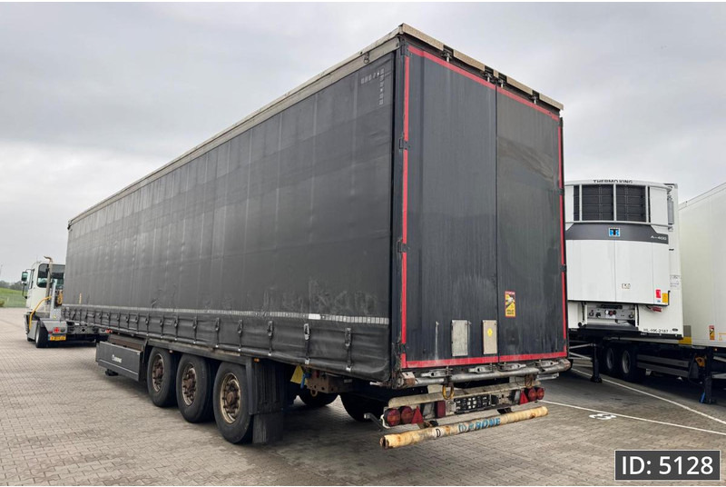 Krone SD / BPW Disk / Palletbox - Pressukapellipuoliperävaunu: kuva Krone SD / BPW Disk / Palletbox - Pressukapellipuoliperävaunu Krone SD / BPW Disk / Palletbox - Pressukapellipuoliperävaunu: kuva Krone SD / BPW Disk / Palletbox - Pressukapellipuoliperävaunu