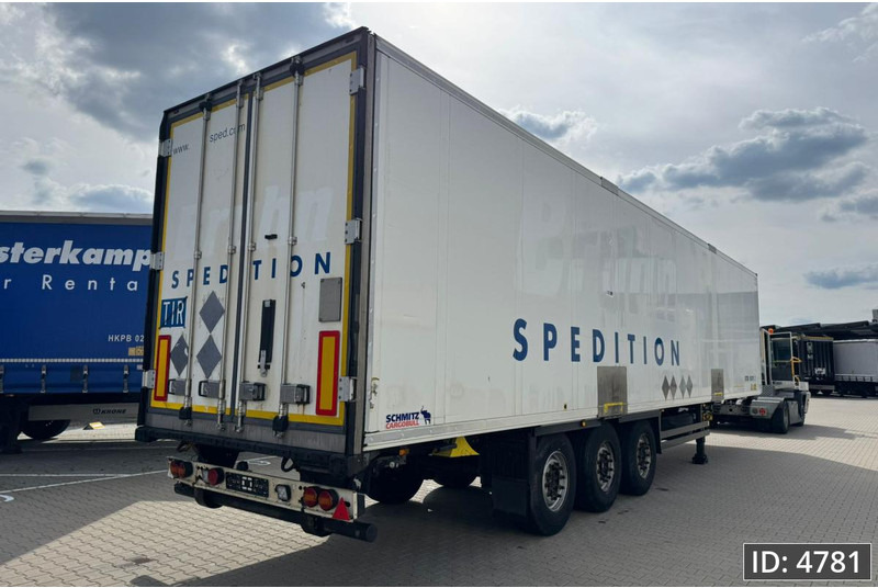 Schmitz Cargobull Thermo king SLXe400 / Double stock / Huckepack - Refrigeraattori puoliperävaunu: kuva Schmitz Cargobull Thermo king SLXe400 / Double stock / Huckepack - Refrigeraattori puoliperävaunu Schmitz Cargobull Thermo king SLXe400 / Double stock / Huckepack - Refrigeraattori puoliperävaunu: kuva Schmitz Cargobull Thermo king SLXe400 / Double stock / Huckepack - Refrigeraattori puoliperävaunu