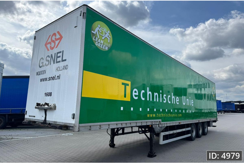 Talson F1227 / Confection - Umpikori puoliperävaunu: kuva Talson F1227 / Confection - Umpikori puoliperävaunu Talson F1227 / Confection - Umpikori puoliperävaunu: kuva Talson F1227 / Confection - Umpikori puoliperävaunu