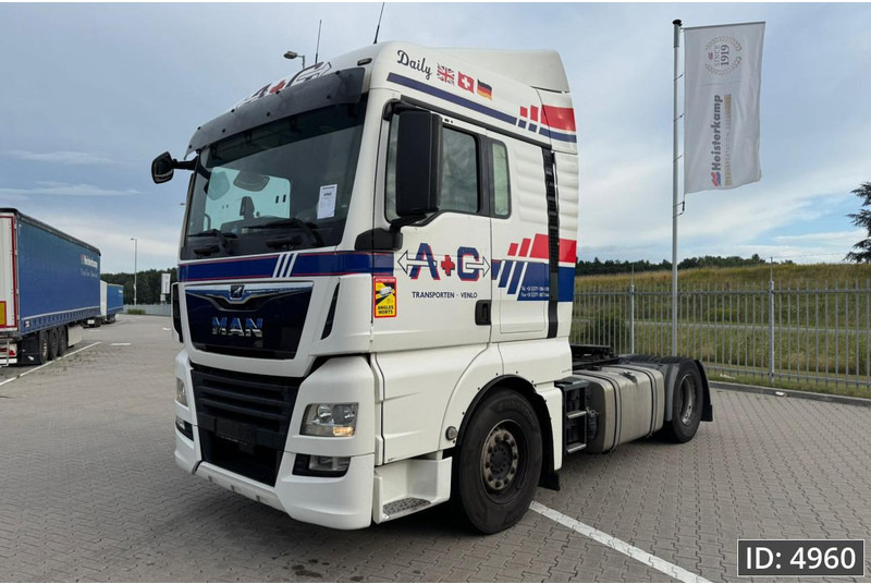 MAN TGX 18.460 XLX, Euro 6, / Fridge / 3 Pieces - Vetopöytäauto: kuva MAN TGX 18.460 XLX, Euro 6, / Fridge / 3 Pieces - Vetopöytäauto MAN TGX 18.460 XLX, Euro 6, / Fridge / 3 Pieces - Vetopöytäauto: kuva MAN TGX 18.460 XLX, Euro 6, / Fridge / 3 Pieces - Vetopöytäauto