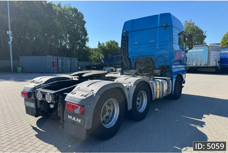MAN TGX 33.540 XLX, Euro 5, / 6x4 / Retarder / Hydraulics - Vetopöytäauto: kuva MAN TGX 33.540 XLX, Euro 5, / 6x4 / Retarder / Hydraulics - Vetopöytäauto MAN TGX 33.540 XLX, Euro 5, / 6x4 / Retarder / Hydraulics - Vetopöytäauto: kuva MAN TGX 33.540 XLX, Euro 5, / 6x4 / Retarder / Hydraulics - Vetopöytäauto