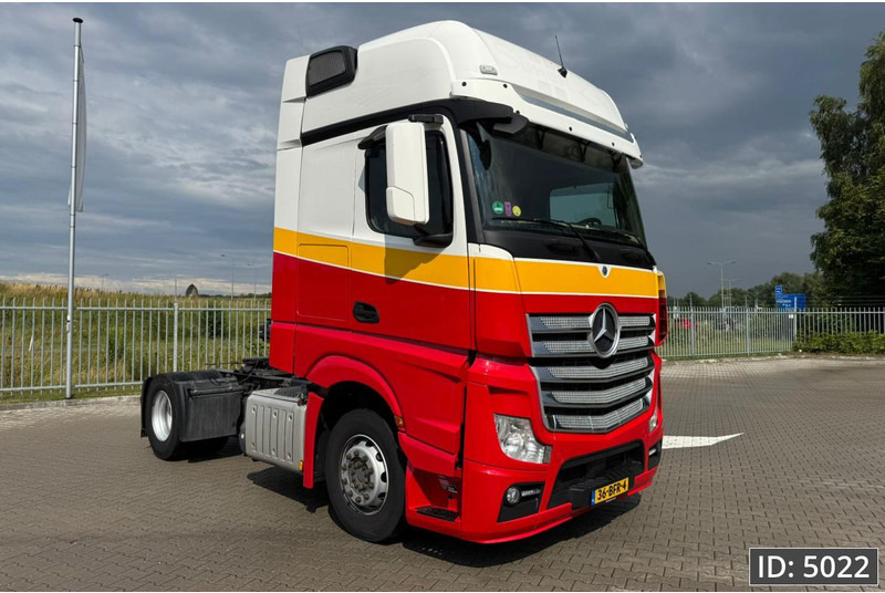 Mercedes-Benz Actros 1845 GigaSpace, Euro 6, / Gigaspace - Vetopöytäauto: kuva Mercedes-Benz Actros 1845 GigaSpace, Euro 6, / Gigaspace - Vetopöytäauto Mercedes-Benz Actros 1845 GigaSpace, Euro 6, / Gigaspace - Vetopöytäauto: kuva Mercedes-Benz Actros 1845 GigaSpace, Euro 6, / Gigaspace - Vetopöytäauto