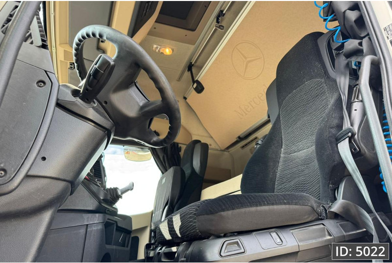 Mercedes-Benz Actros 1845 GigaSpace, Euro 6, / Gigaspace - Vetopöytäauto: kuva Mercedes-Benz Actros 1845 GigaSpace, Euro 6, / Gigaspace - Vetopöytäauto Mercedes-Benz Actros 1845 GigaSpace, Euro 6, / Gigaspace - Vetopöytäauto: kuva Mercedes-Benz Actros 1845 GigaSpace, Euro 6, / Gigaspace - Vetopöytäauto