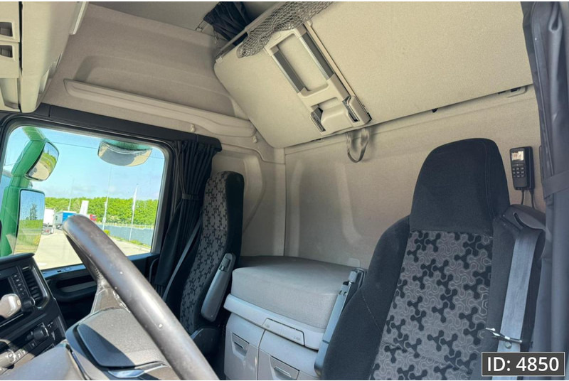 Scania R450 Topline, Euro 6, / Retarder / Standklima / 2x Tank, Intarder - Vetopöytäauto: kuva Scania R450 Topline, Euro 6, / Retarder / Standklima / 2x Tank, Intarder - Vetopöytäauto Scania R450 Topline, Euro 6, / Retarder / Standklima / 2x Tank, Intarder - Vetopöytäauto: kuva Scania R450 Topline, Euro 6, / Retarder / Standklima / 2x Tank, Intarder - Vetopöytäauto