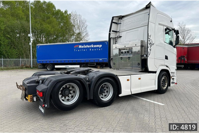 Scania S650 Topline, Euro 6, 6x2 / Retarder / Standklima / PTO / Leather / Sliding 5th wheel, Intarder - Vetopöytäauto: kuva Scania S650 Topline, Euro 6, 6x2 / Retarder / Standklima / PTO / Leather / Sliding 5th wheel, Intarder - Vetopöytäauto Scania S650 Topline, Euro 6, 6x2 / Retarder / Standklima / PTO / Leather / Sliding 5th wheel, Intarder - Vetopöytäauto: kuva Scania S650 Topline, Euro 6, 6x2 / Retarder / Standklima / PTO / Leather / Sliding 5th wheel, Intarder - Vetopöytäauto
