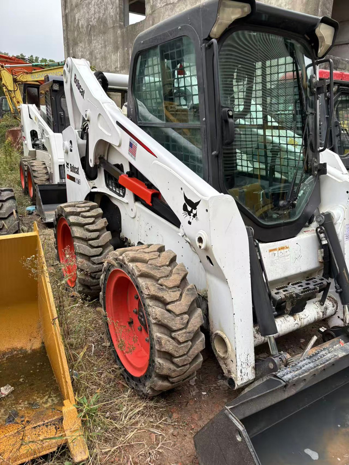 BOBCAT S770 Skid Steer Loader Click for Discount - Liukuohjattu kuormaaja: kuva BOBCAT S770 Skid Steer Loader Click for Discount - Liukuohjattu kuormaaja BOBCAT S770 Skid Steer Loader Click for Discount - Liukuohjattu kuormaaja: kuva BOBCAT S770 Skid Steer Loader Click for Discount - Liukuohjattu kuormaaja