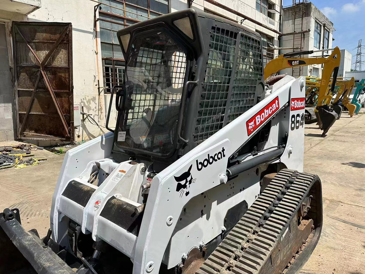 BOBCAT Skid Steer Loader - Liukuohjattu telakuormaaja: kuva BOBCAT Skid Steer Loader - Liukuohjattu telakuormaaja BOBCAT Skid Steer Loader - Liukuohjattu telakuormaaja: kuva BOBCAT Skid Steer Loader - Liukuohjattu telakuormaaja