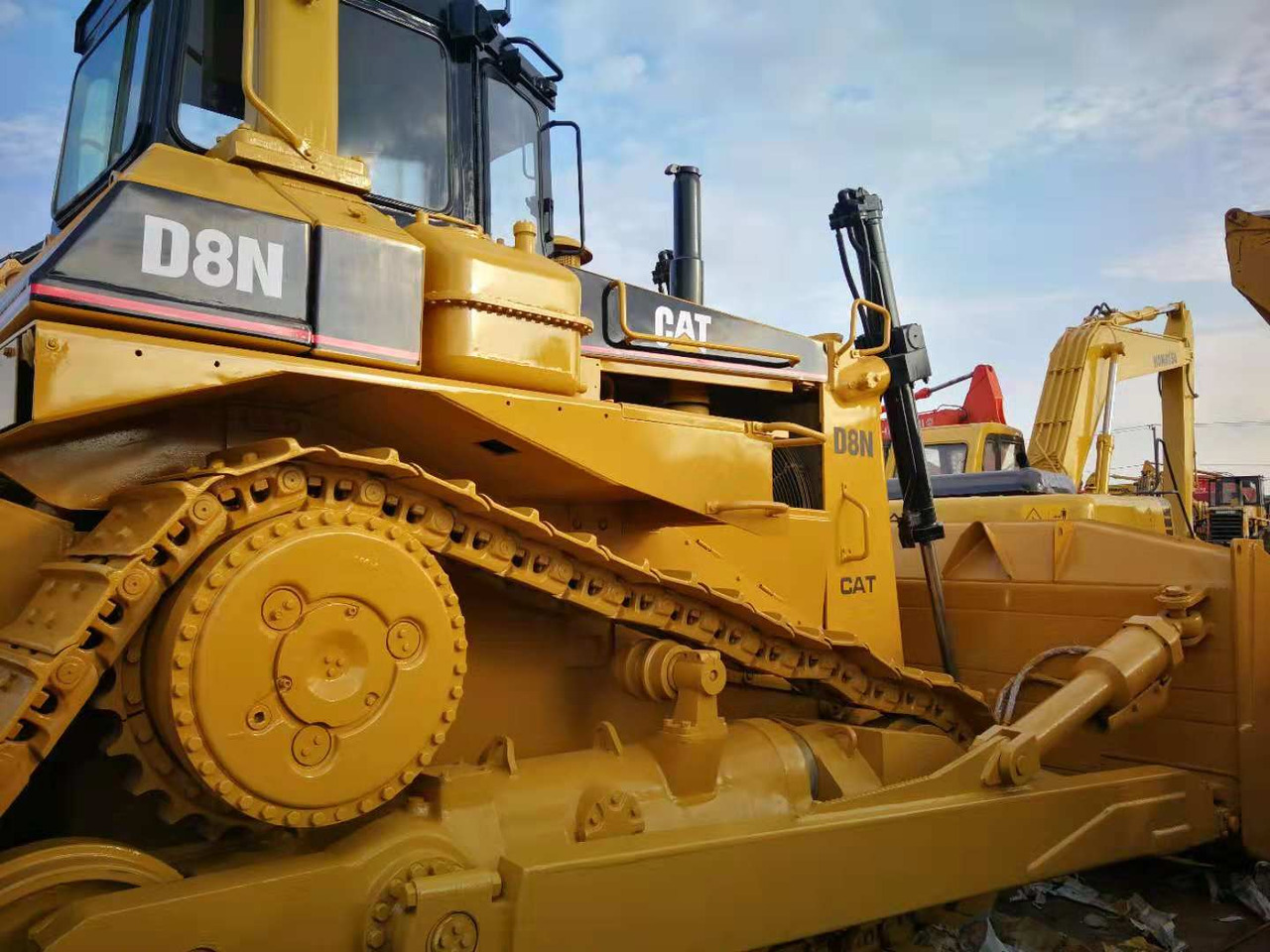 CATERPILLAR D8N - Pyöräkuormaaja: kuva CATERPILLAR D8N - Pyöräkuormaaja CATERPILLAR D8N - Pyöräkuormaaja: kuva CATERPILLAR D8N - Pyöräkuormaaja