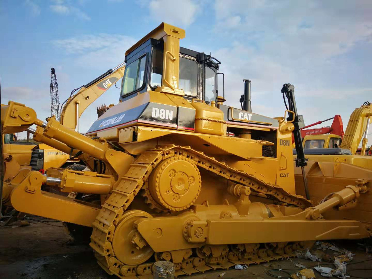 CATERPILLAR D8N - Pyöräkuormaaja: kuva CATERPILLAR D8N - Pyöräkuormaaja CATERPILLAR D8N - Pyöräkuormaaja: kuva CATERPILLAR D8N - Pyöräkuormaaja