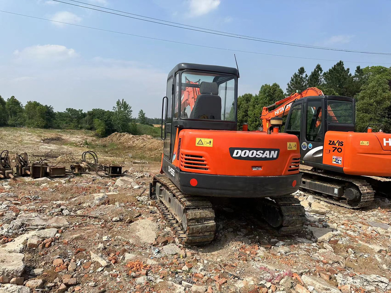 DOOSAN DH55 Mini Excavator 5.5T - Minikuormaaja: kuva DOOSAN DH55 Mini Excavator 5.5T - Minikuormaaja DOOSAN DH55 Mini Excavator 5.5T - Minikuormaaja: kuva DOOSAN DH55 Mini Excavator 5.5T - Minikuormaaja
