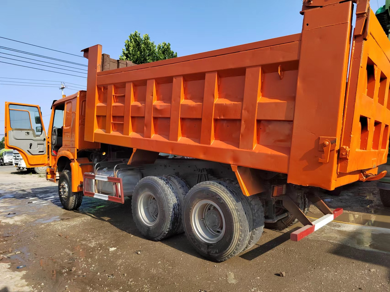 HOWO Dump Truck 6*4 371 Click Here for Discount - Kippiauto kuorma-auto: kuva HOWO Dump Truck 6*4 371 Click Here for Discount - Kippiauto kuorma-auto HOWO Dump Truck 6*4 371 Click Here for Discount - Kippiauto kuorma-auto: kuva HOWO Dump Truck 6*4 371 Click Here for Discount - Kippiauto kuorma-auto