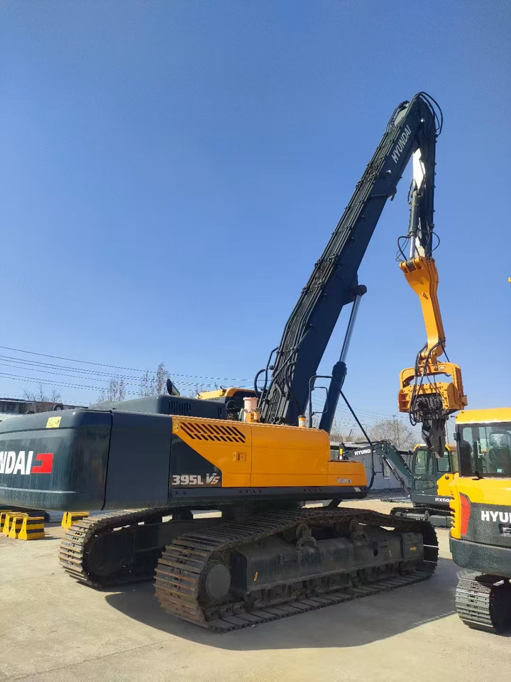 HYUNDAI Excavator 395VS Pile Driver Click Here for Discount - Kaivuri: kuva HYUNDAI Excavator 395VS Pile Driver Click Here for Discount - Kaivuri HYUNDAI Excavator 395VS Pile Driver Click Here for Discount - Kaivuri: kuva HYUNDAI Excavator 395VS Pile Driver Click Here for Discount - Kaivuri