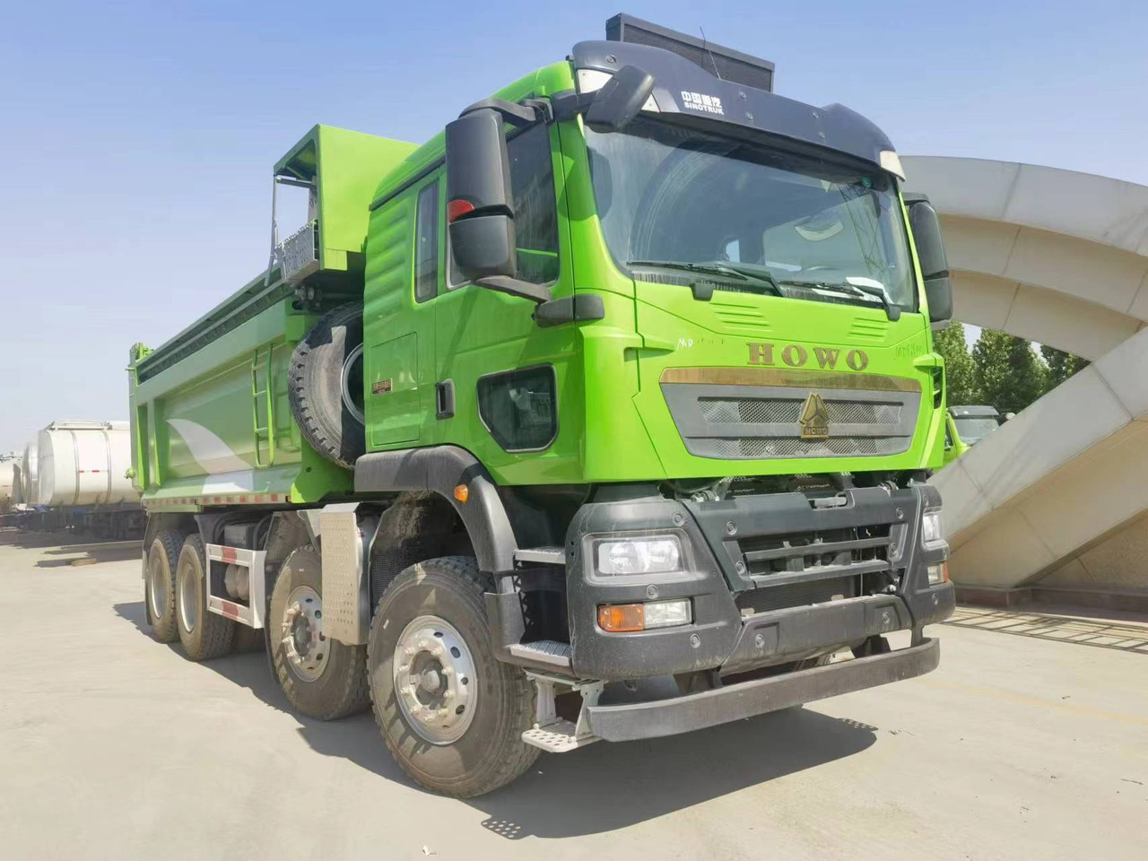 Howo Dump Truck TX 400HP Click for Discount - Pressukapelli kuorma-auto: kuva Howo Dump Truck TX 400HP Click for Discount - Pressukapelli kuorma-auto Howo Dump Truck TX 400HP Click for Discount - Pressukapelli kuorma-auto: kuva Howo Dump Truck TX 400HP Click for Discount - Pressukapelli kuorma-auto