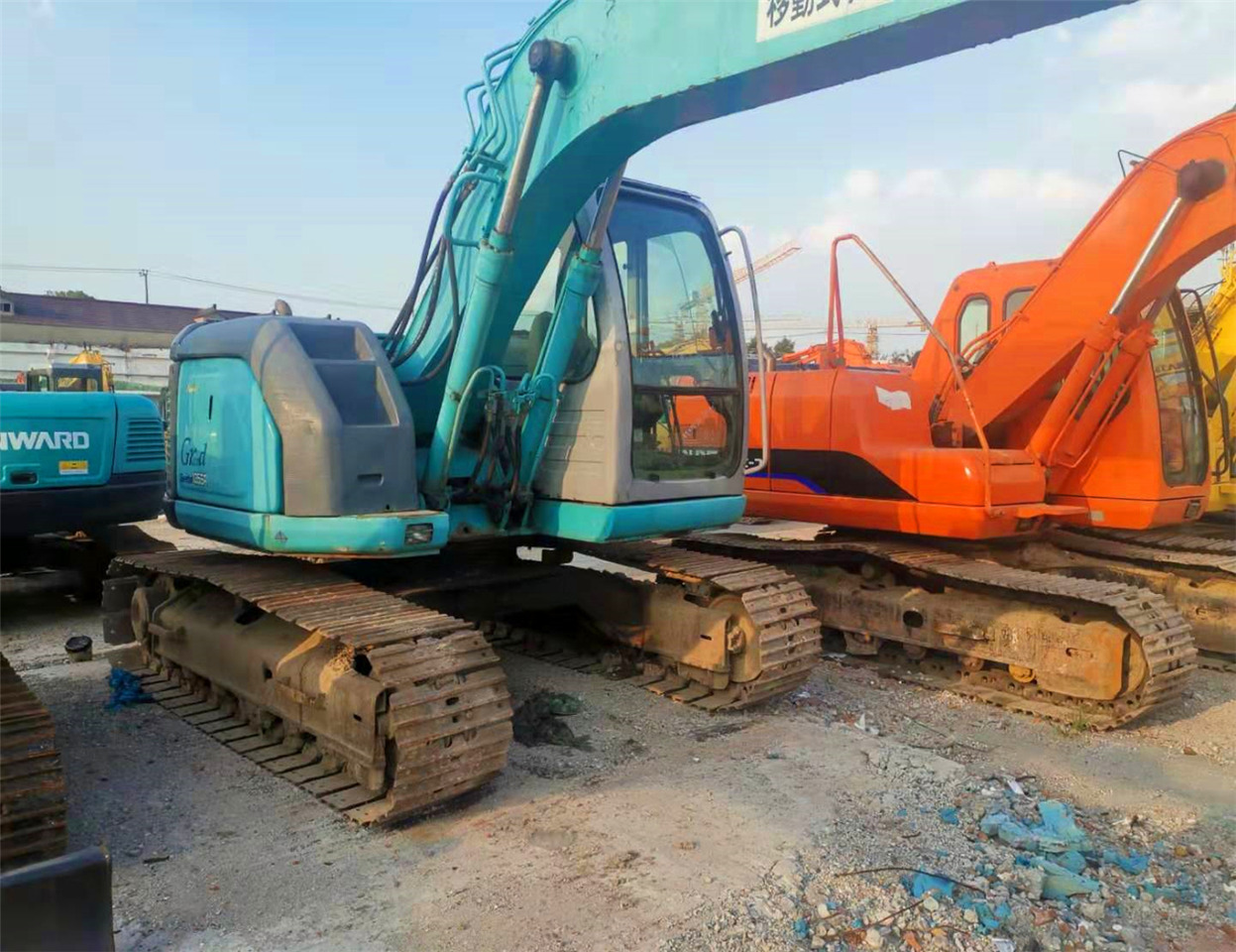 KOBELCO Crawler Excavator SK135 - Telakaivukone: kuva KOBELCO Crawler Excavator SK135 - Telakaivukone KOBELCO Crawler Excavator SK135 - Telakaivukone: kuva KOBELCO Crawler Excavator SK135 - Telakaivukone