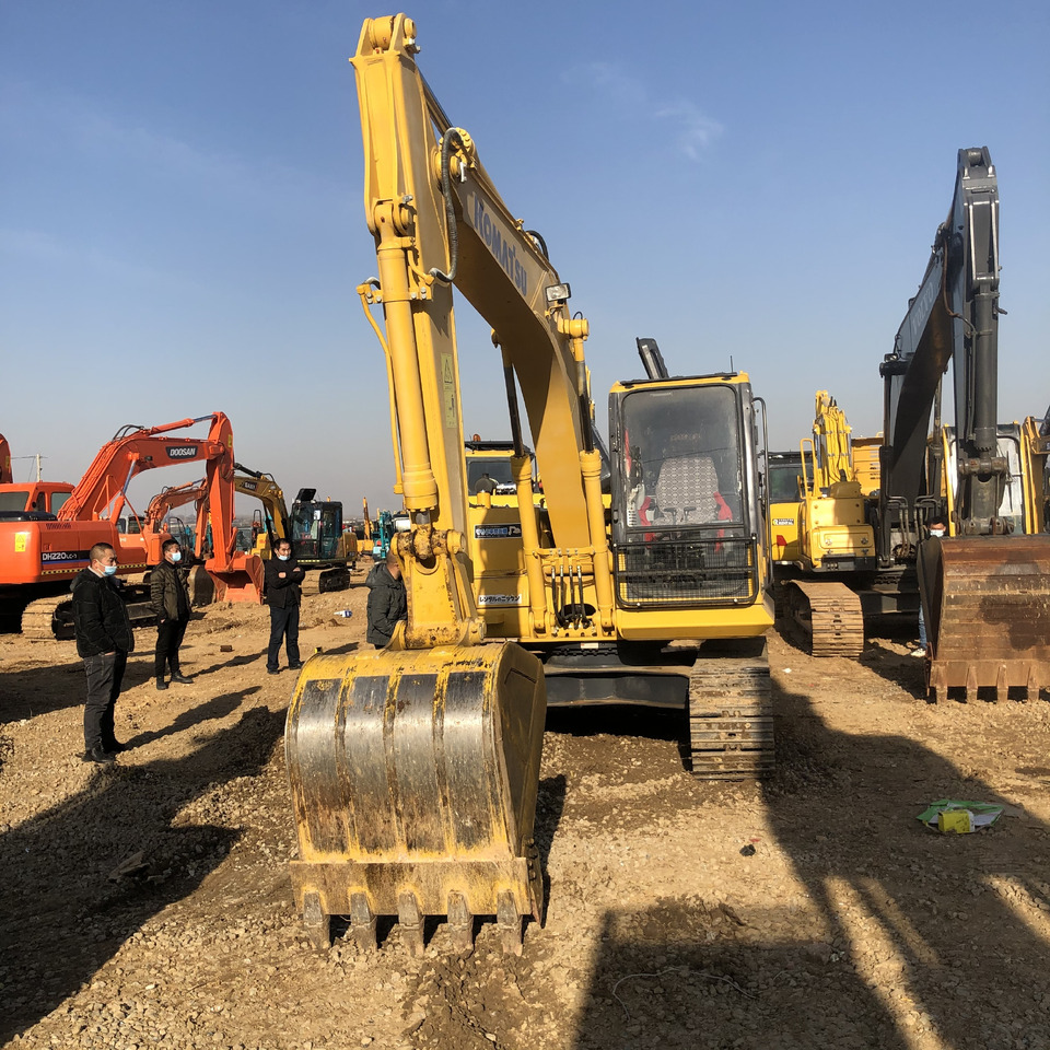 KOMATSU PC110-7 - Telakaivukone: kuva KOMATSU PC110-7 - Telakaivukone KOMATSU PC110-7 - Telakaivukone: kuva KOMATSU PC110-7 - Telakaivukone