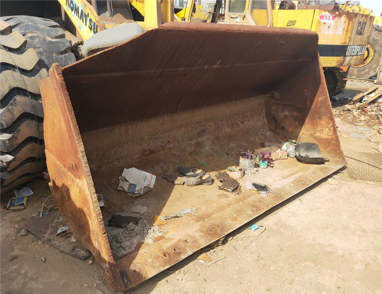 KOMATSU Wheel Loader WA380-6 Click Here for Discount - Pyöräkuormaaja: kuva KOMATSU Wheel Loader WA380-6 Click Here for Discount - Pyöräkuormaaja KOMATSU Wheel Loader WA380-6 Click Here for Discount - Pyöräkuormaaja: kuva KOMATSU Wheel Loader WA380-6 Click Here for Discount - Pyöräkuormaaja