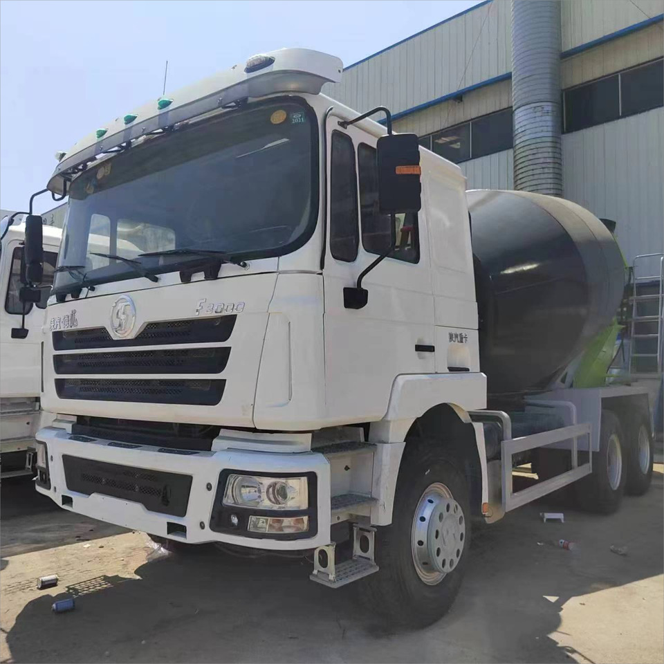 SHACMAN F3000 Cement Mixer Truck - Kuorma-auto: kuva SHACMAN F3000 Cement Mixer Truck - Kuorma-auto SHACMAN F3000 Cement Mixer Truck - Kuorma-auto: kuva SHACMAN F3000 Cement Mixer Truck - Kuorma-auto