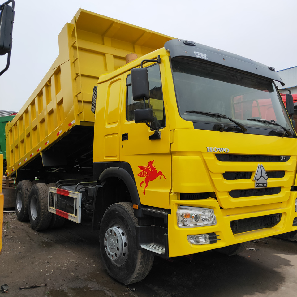 SINOTRUK HOWO 375 6X4 - Kippiauto kuorma-auto: kuva SINOTRUK HOWO 375 6X4 - Kippiauto kuorma-auto SINOTRUK HOWO 375 6X4 - Kippiauto kuorma-auto: kuva SINOTRUK HOWO 375 6X4 - Kippiauto kuorma-auto