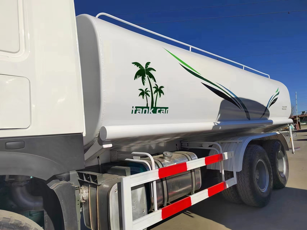 SINOTRUK HOWO Water Tanker CLICK HERE FOR DISCOUNT - Säiliöauto: kuva SINOTRUK HOWO Water Tanker CLICK HERE FOR DISCOUNT - Säiliöauto SINOTRUK HOWO Water Tanker CLICK HERE FOR DISCOUNT - Säiliöauto: kuva SINOTRUK HOWO Water Tanker CLICK HERE FOR DISCOUNT - Säiliöauto