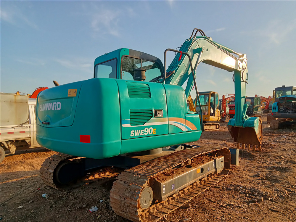 SUNWARD SWE90N - Telakaivukone: kuva SUNWARD SWE90N - Telakaivukone SUNWARD SWE90N - Telakaivukone: kuva SUNWARD SWE90N - Telakaivukone