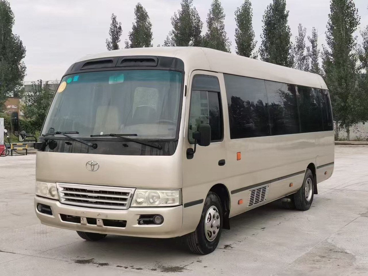 TOYOTA Coaster Mini Bus Good Conditon Automatic Doors Negotiable - Minibussi, Pikkubussi: kuva TOYOTA Coaster Mini Bus Good Conditon Automatic Doors Negotiable - Minibussi, Pikkubussi TOYOTA Coaster Mini Bus Good Conditon Automatic Doors Negotiable - Minibussi, Pikkubussi: kuva TOYOTA Coaster Mini Bus Good Conditon Automatic Doors Negotiable - Minibussi, Pikkubussi