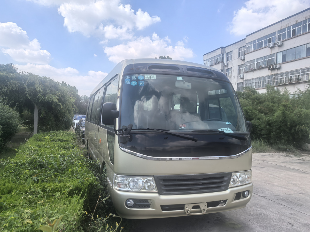 TOYOTA Mini Bus Click here for Discount - Turistibussi: kuva TOYOTA Mini Bus Click here for Discount - Turistibussi TOYOTA Mini Bus Click here for Discount - Turistibussi: kuva TOYOTA Mini Bus Click here for Discount - Turistibussi