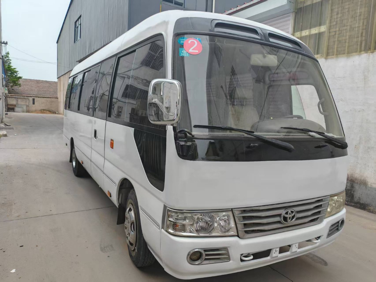 TOYOTA Mini Bus Low Mileage - Turistibussi: kuva TOYOTA Mini Bus Low Mileage - Turistibussi TOYOTA Mini Bus Low Mileage - Turistibussi: kuva TOYOTA Mini Bus Low Mileage - Turistibussi
