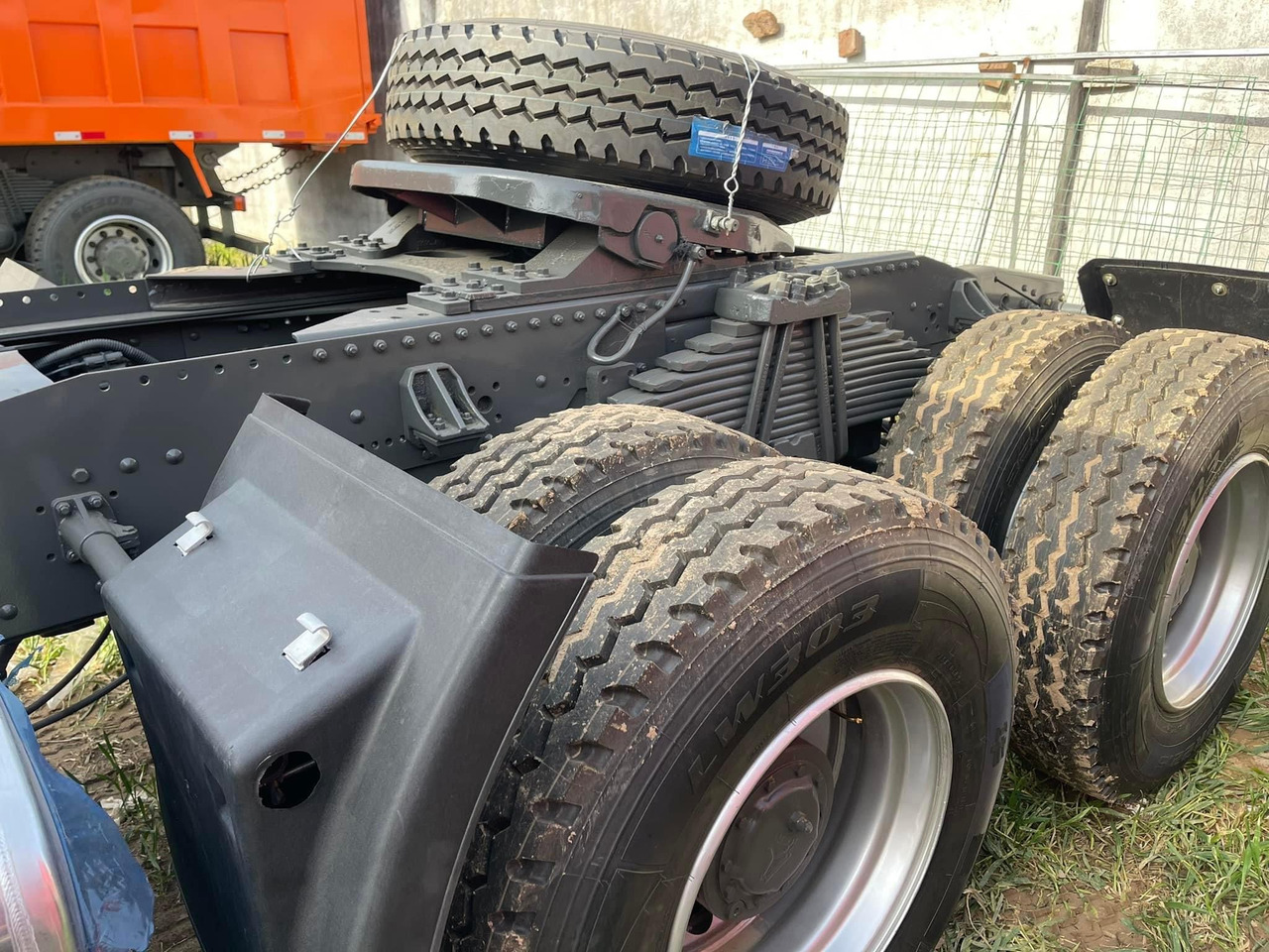 SINOTRUK HOWO 371 CLICK HERE FOR DISCOUNT - Vetopöytäauto: kuva SINOTRUK HOWO 371 CLICK HERE FOR DISCOUNT - Vetopöytäauto SINOTRUK HOWO 371 CLICK HERE FOR DISCOUNT - Vetopöytäauto: kuva SINOTRUK HOWO 371 CLICK HERE FOR DISCOUNT - Vetopöytäauto