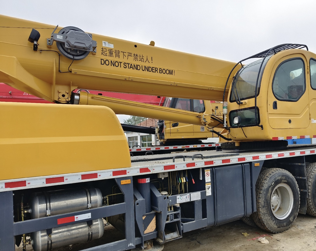 XCMG Crane QY25K 25Ton - Nosturi: kuva XCMG Crane QY25K 25Ton - Nosturi XCMG Crane QY25K 25Ton - Nosturi: kuva XCMG Crane QY25K 25Ton - Nosturi
