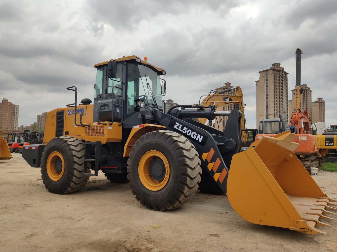 XCMG Wheel Excavator ZL50G Click Here for Discount - Pyöräalustainen kaivinkone: kuva XCMG Wheel Excavator ZL50G Click Here for Discount - Pyöräalustainen kaivinkone XCMG Wheel Excavator ZL50G Click Here for Discount - Pyöräalustainen kaivinkone: kuva XCMG Wheel Excavator ZL50G Click Here for Discount - Pyöräalustainen kaivinkone