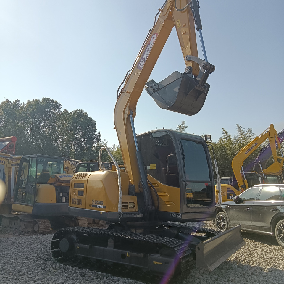 XCMG XE75DA - Telakaivukone: kuva XCMG XE75DA - Telakaivukone XCMG XE75DA - Telakaivukone: kuva XCMG XE75DA - Telakaivukone