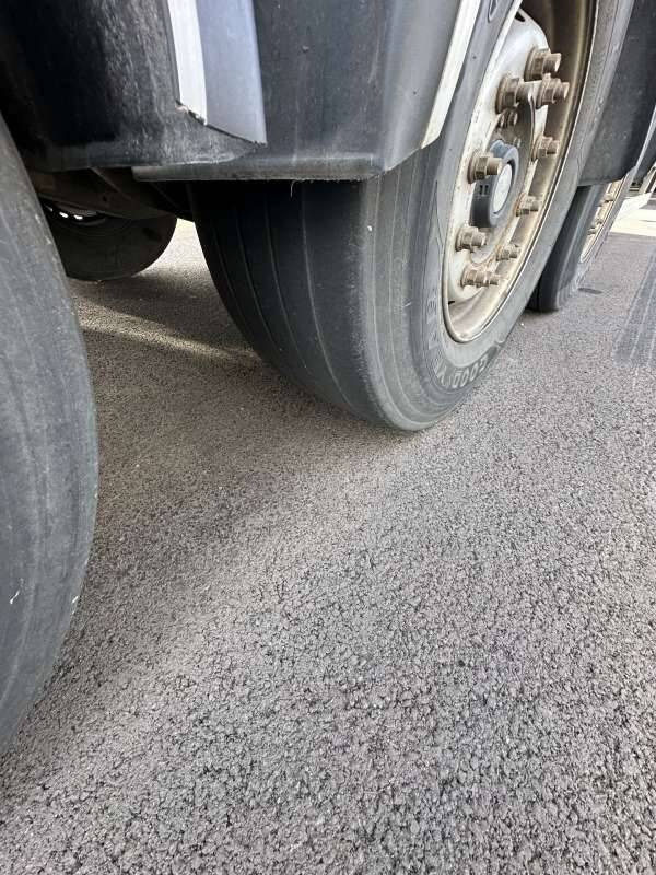 Semi-remorque 3 Essieux 38 TONNES CAISSE LAMBERET GROUPE CARRIER VECTOR 1550 - Refrigeraattori puoliperävaunu: kuva Semi-remorque 3 Essieux 38 TONNES CAISSE LAMBERET GROUPE CARRIER VECTOR 1550 - Refrigeraattori puoliperävaunu Semi-remorque 3 Essieux 38 TONNES CAISSE LAMBERET GROUPE CARRIER VECTOR 1550 - Refrigeraattori puoliperävaunu: kuva Semi-remorque 3 Essieux 38 TONNES CAISSE LAMBERET GROUPE CARRIER VECTOR 1550 - Refrigeraattori puoliperävaunu