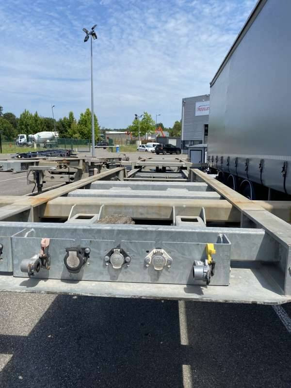 Semi-remorque 3 Essieux 38 TONNES CHARIOT COULISSANT - Konttialus/ Vaihtokuormatilat puoliperävaunu: kuva Semi-remorque 3 Essieux 38 TONNES CHARIOT COULISSANT - Konttialus/ Vaihtokuormatilat puoliperävaunu Semi-remorque 3 Essieux 38 TONNES CHARIOT COULISSANT - Konttialus/ Vaihtokuormatilat puoliperävaunu: kuva Semi-remorque 3 Essieux 38 TONNES CHARIOT COULISSANT - Konttialus/ Vaihtokuormatilat puoliperävaunu